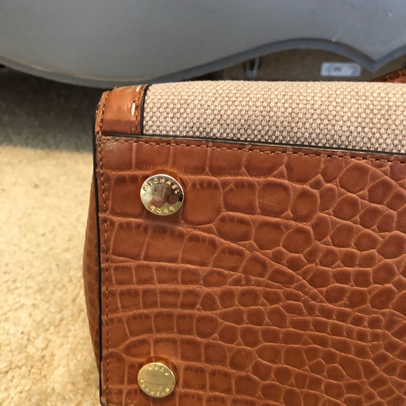 Michael Kors Croc Selma Satchel - Picture 4 of 6